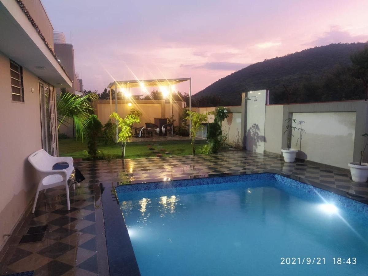 Nine Hill Villa - 2Bhk Private Villa With Pool Udaipur Ngoại thất bức ảnh